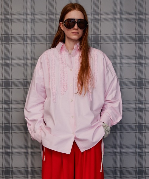 MAISON SPECIAL(メゾンスペシャル)の「Frill Oxford Overshirt/フリルオックスオーバーシャツ(シャツ/ブラウス・レディース・ブルー/ピンク/ホワイト・FREE)」の1枚目の写真