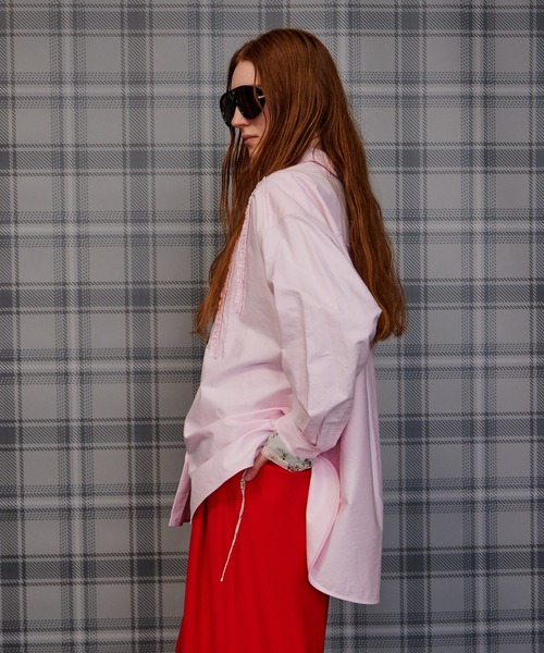 MAISON SPECIAL(メゾンスペシャル)の「Frill Oxford Overshirt/フリルオックスオーバーシャツ(シャツ/ブラウス・レディース・ブルー/ピンク/ホワイト・FREE)」の16枚目の写真