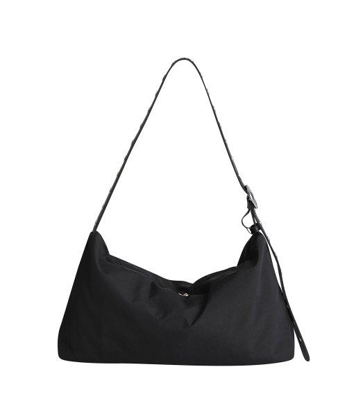 SOCHARMING（ソーチャーミング）の「Square Belt Shoulder Bag - Nylon Black（ショルダーバッグ・レディース・その他・FREE）」の3枚目の写真