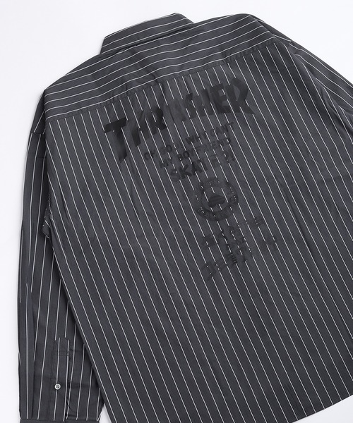 THRASHER（スラッシャー）の「THRASHER スラッシャー ストライプ バックプリント オーバーサイズ 長袖シャツ（シャツ/ブラウス・メンズ・グレー/サックスブルー/ブラック・M/L）」の3枚目の写真