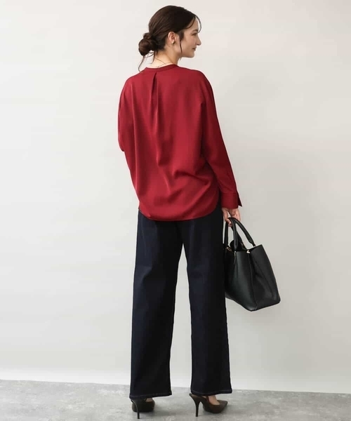 MK MICHEL KLEIN（エムケーミッシェルクラン）の「[UVカット/洗える]パッチポケットデザインブラウス（シャツ/ブラウス・レディース・ホワイト/モカ/ワイン・38）」の8枚目の写真