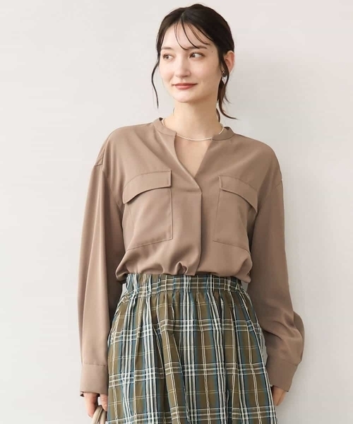MK MICHEL KLEIN（エムケーミッシェルクラン）の「[UVカット/洗える]パッチポケットデザインブラウス（シャツ/ブラウス・レディース・ホワイト/モカ/ワイン・38）」の9枚目の写真