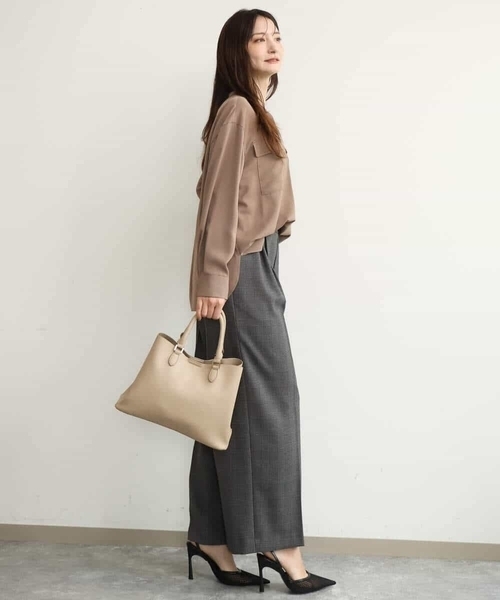 MK MICHEL KLEIN（エムケーミッシェルクラン）の「[UVカット/洗える]パッチポケットデザインブラウス（シャツ/ブラウス・レディース・ホワイト/モカ/ワイン・38）」の18枚目の写真