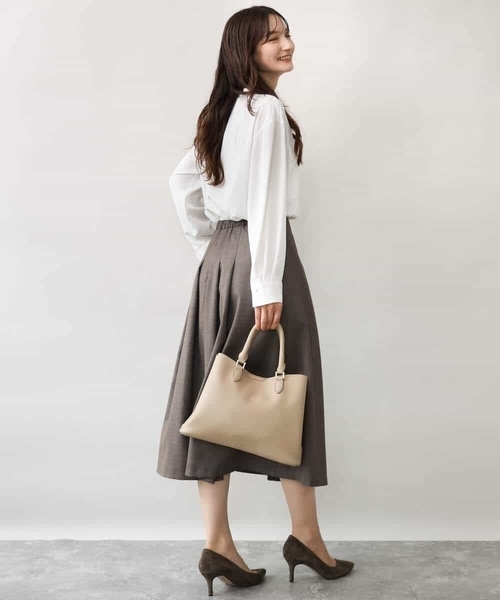 MK MICHEL KLEIN（エムケーミッシェルクラン）の「[UVカット/洗える]パッチポケットデザインブラウス（シャツ/ブラウス・レディース・ホワイト/モカ/ワイン・38）」の22枚目の写真