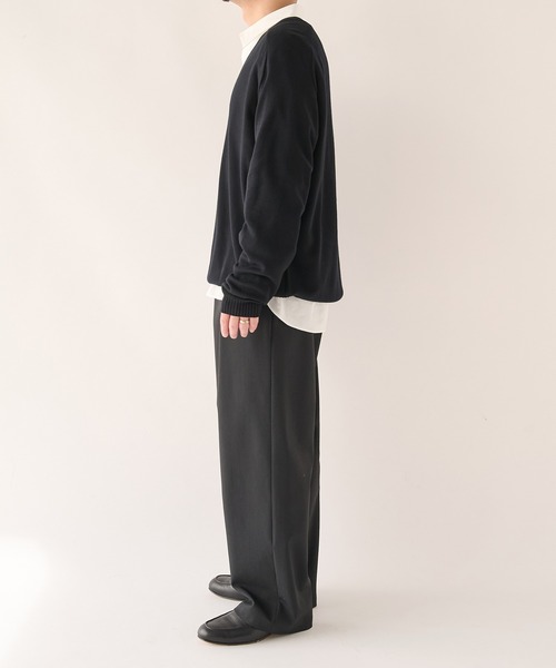 STUDIOUS(ステュディオス)の「【STUDIOUS】Smooth Silky VneckKnit(ニット/セーター・メンズ・グレー/ブラック/ホワイト・2/1)」の17枚目の写真