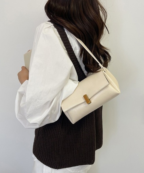 mebole(メボレ)の「2way square one shoulder bag(ショルダーバッグ・レディース・ホワイト/ブラック/ブラウン・FREE)」の5枚目の写真