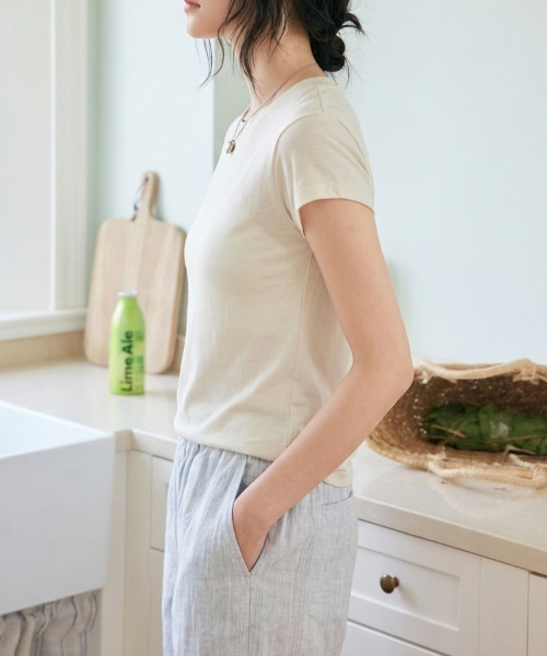 JOCOSA(ジョコサ)の「とろん、と涼しい メリノウール混 Tシャツ(Tシャツ/カットソー・レディース・ピンク/グレー/ダークグレー/ブルー/アイボリー/ブラック・M/L)」の8枚目の写真