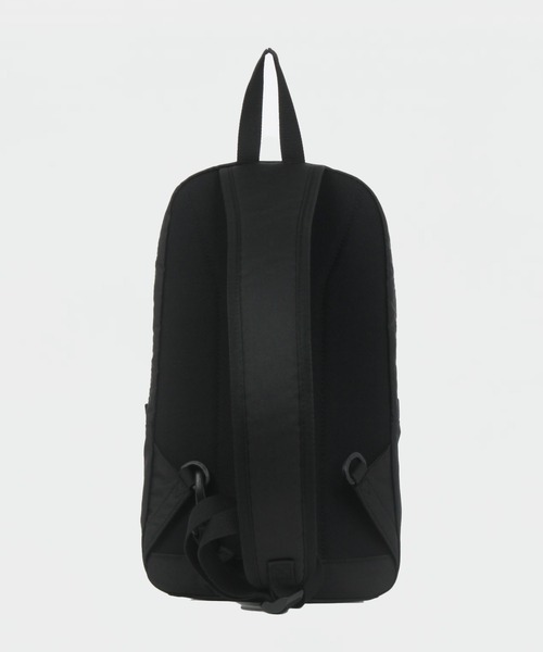 Columbia(コロンビア)の「5L ワンショルダーボディバッグ Columbia(ボディバッグ/ウエストポーチ・レディース・ブラック・FREE)」の3枚目の写真