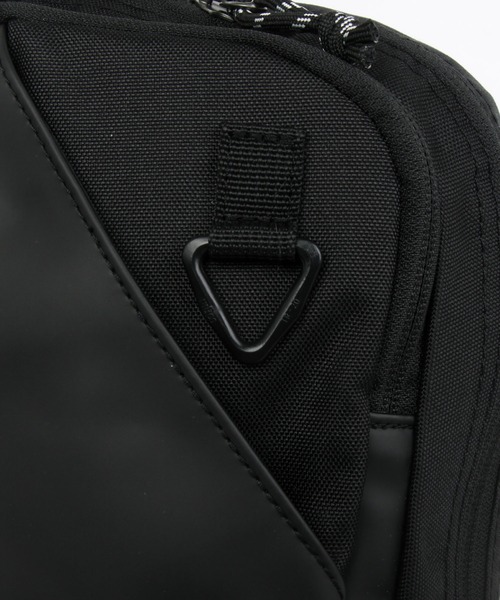 Columbia(コロンビア)の「5L ワンショルダーボディバッグ Columbia(ボディバッグ/ウエストポーチ・レディース・ブラック・FREE)」の16枚目の写真