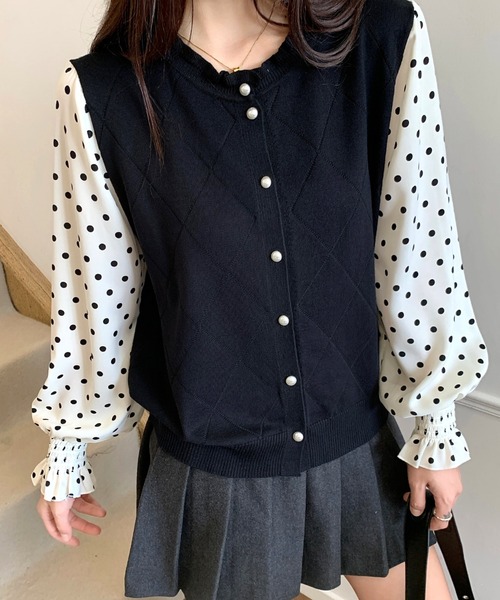 SHEENA(シーナ)の「ドットブラウスドッキングフリルニットトップス(ニット/セーター・レディース・オフホワイト/グレー/ブラック/ベージュ・M)」の6枚目の写真
