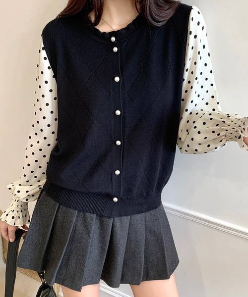 SHEENA(シーナ)の「ドットブラウスドッキングフリルニットトップス(ニット/セーター・レディース・オフホワイト/グレー/ブラック/ベージュ・M)」の7枚目の写真