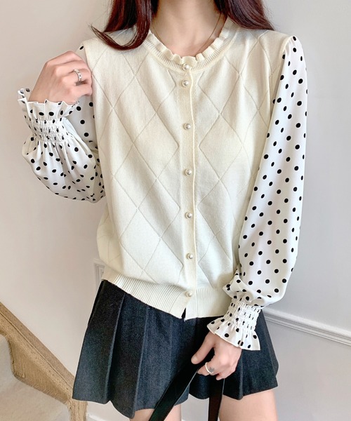 SHEENA(シーナ)の「ドットブラウスドッキングフリルニットトップス(ニット/セーター・レディース・オフホワイト/グレー/ブラック/ベージュ・M)」の9枚目の写真
