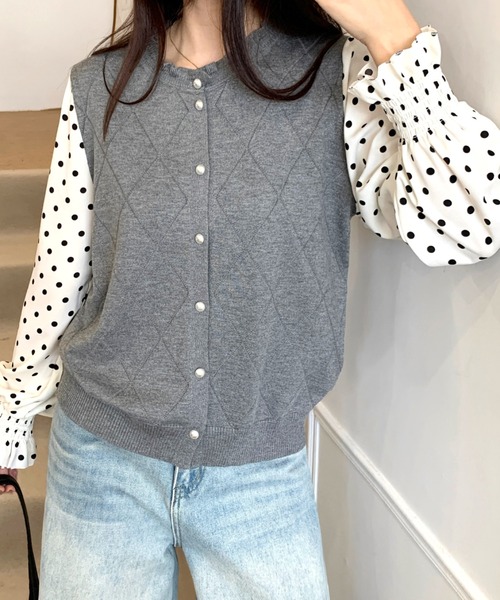 SHEENA(シーナ)の「ドットブラウスドッキングフリルニットトップス(ニット/セーター・レディース・オフホワイト/グレー/ブラック/ベージュ・M)」の14枚目の写真