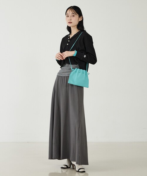 blancle(ブランクレ)の「【blancle/ブランクレ】レザーギャザー2WAYバッグ/S.LEATHER GATHER 2WAY BAG SS/bc1231/小さめ/2WAY/ショルダーバッグ/ハンドバッグ(ショルダーバッグ・レディース・ブルー/イエロー/グレイッシュベージュ/オレンジ/ブラック・フリー)」の6枚目の写真
