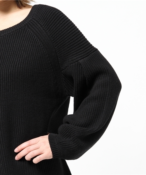 MOUSSY（マウジー）の「VOLUME ARM KNIT DRESS（ワンピース・レディース・トップグレー/ブラック/ベージュ・FREE）」の9枚目の写真