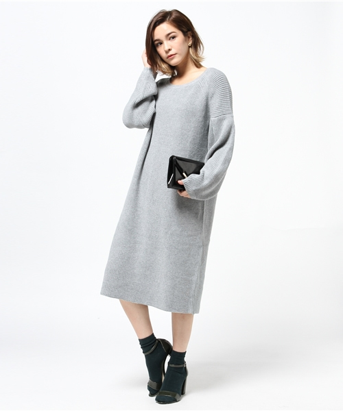 MOUSSY（マウジー）の「VOLUME ARM KNIT DRESS（ワンピース・レディース・トップグレー/ブラック/ベージュ・FREE）」の13枚目の写真