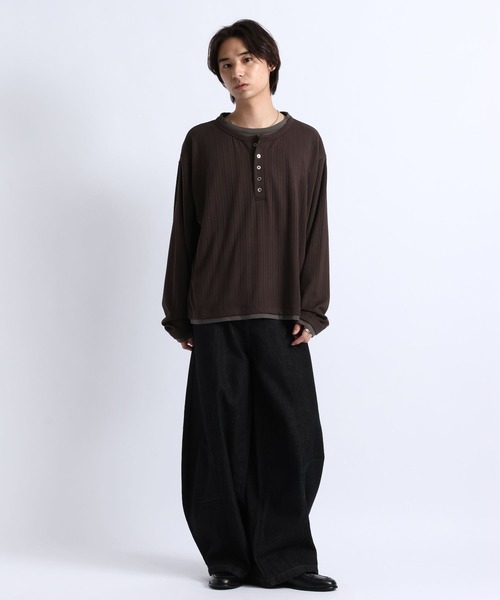RAGEBLUE(レイジブルー)の「FAKE LAYERED HENLEY NECK LONG SLEEVE T-SHIRT/フェイクレイヤードヘンリーネックロンT(Tシャツ/カットソー・メンズ・ブラック/ブラウン/グレー・MEDIUM/LARGE)」の4枚目の写真