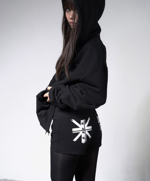 FANCY CLUB(ファンシークラブ)の「バッドガール マイクロショートパンツ (BLACK) F26ZD469(その他パンツ・レディース・その他・SMALL/MEDIUM)」の6枚目の写真