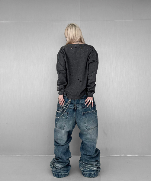 ROARINGRAD(ロアリングラド)の「gloria ダメージ加工ロングスリーブ ブラック(Tシャツ/カットソー・レディース・その他・MEDIUM/LARGE)」の6枚目の写真