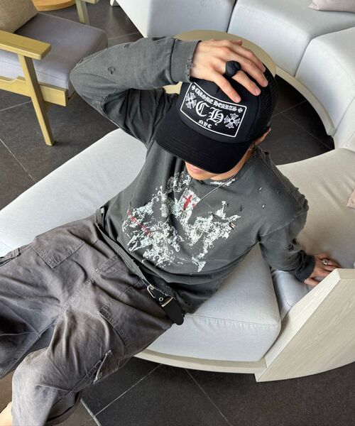 ROARINGRAD(ロアリングラド)の「gloria ダメージ加工ロングスリーブ ブラック(Tシャツ/カットソー・レディース・その他・MEDIUM/LARGE)」の9枚目の写真