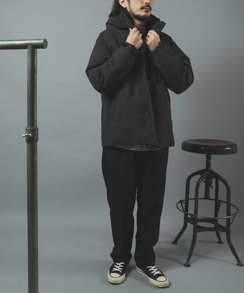 ITEMS URBANRESEARCH（アイテムズ アーバンリサーチ）の「ストレッチツイル 1-tuck トラウザー（その他パンツ・メンズ・ブラック/ベージュ/ネイビー・LARGE/MEDIUM）」の5枚目の写真