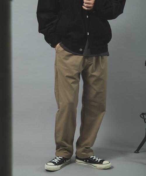 ITEMS URBANRESEARCH（アイテムズ アーバンリサーチ）の「ストレッチツイル 1-tuck トラウザー（その他パンツ・メンズ・ブラック/ベージュ/ネイビー・LARGE/MEDIUM）」の11枚目の写真