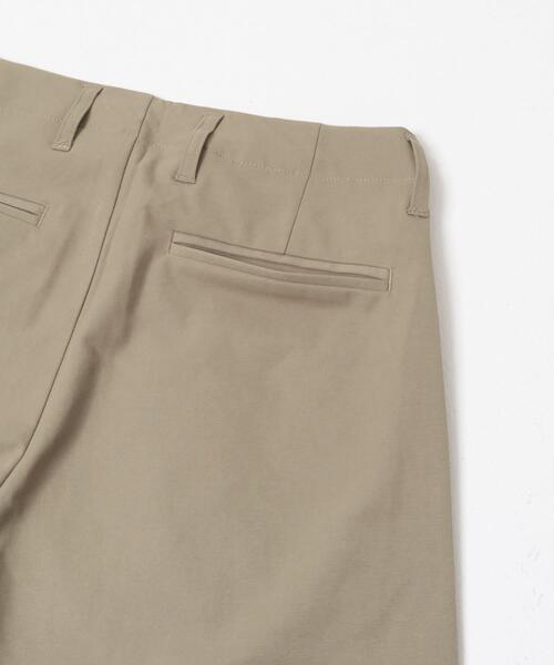 ITEMS URBANRESEARCH（アイテムズ アーバンリサーチ）の「ストレッチツイル 1-tuck トラウザー（その他パンツ・メンズ・ブラック/ベージュ/ネイビー・LARGE/MEDIUM）」の16枚目の写真