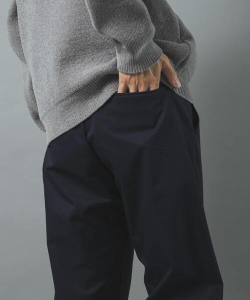 ITEMS URBANRESEARCH（アイテムズ アーバンリサーチ）の「ストレッチツイル 1-tuck トラウザー（その他パンツ・メンズ・ブラック/ベージュ/ネイビー・LARGE/MEDIUM）」の17枚目の写真