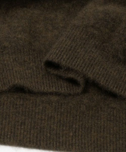 URBAN RESEARCH(アーバンリサーチ)の「FUR WOOL CREW-NECK KNIT(ニット/セーター・メンズ・ブラウン/ライトブルー/ブラック/パープル・LARGE/MEDIUM)」の14枚目の写真