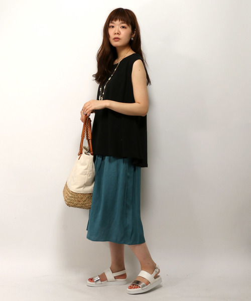 LBC(エルビーシー)の「レーヨンポリエステルギャザースカート (スカート・レディース・ダークグレー/ダークブルー/ベージュ・MEDIUM/LARGE)」の11枚目の写真