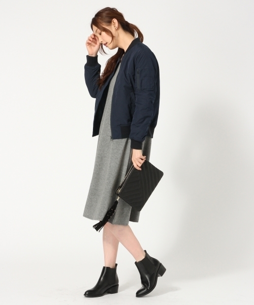 GLOBAL WORK(グローバルワーク)の「アゼVネックAラインニットワンピース/726115(ワンピース・レディース・グレー/ブラック/カーキ・LARGE/MEDIUM)」の12枚目の写真