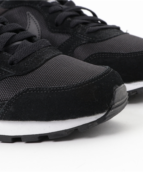 NIKE（ナイキ）の「NIKE/ナイキ ウィメンズMDランナー2（スニーカー・レディース・ブラック・23cm/24cm/23.5cm/24.5cm/25.5cm/22.5cm/25cm）」の6枚目の写真