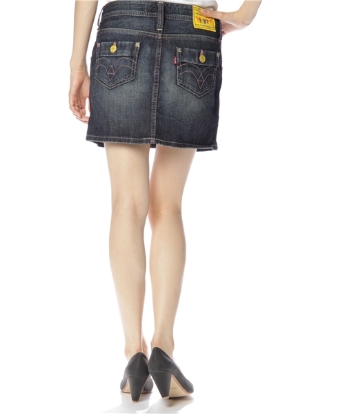 Levi's Lady’s(リーバイス レディース)の「スカート(スカート・レディース・インディゴブルー・X-SMALL/SMALL/MEDIUM)」の4枚目の写真