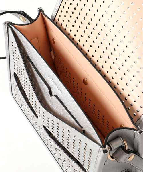 HASHIBAMI（ハシバミ）の「【Hashibami】メッシュスラッシュミニショルダーバッグ/Ha-1609-280（ショルダーバッグ・レディース・シルバー/ネイビー/ブラウン・FREE）」の5枚目の写真