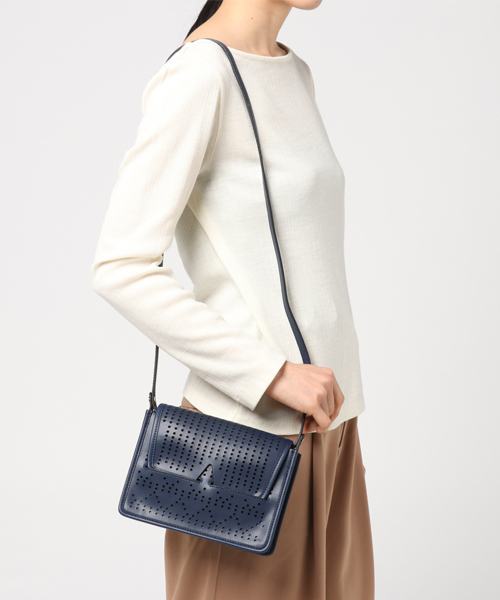 HASHIBAMI（ハシバミ）の「【Hashibami】メッシュスラッシュミニショルダーバッグ/Ha-1609-280（ショルダーバッグ・レディース・シルバー/ネイビー/ブラウン・FREE）」の4枚目の写真