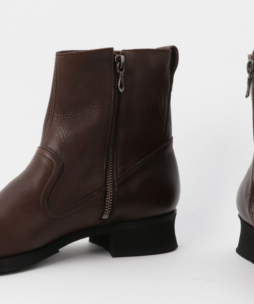 GOSTAR DE FUGA(ゴスタール ジフーガ)の「ペコスブーツ(ブーツ・メンズ・ブラック/ブラウン・42/43)」の3枚目の写真