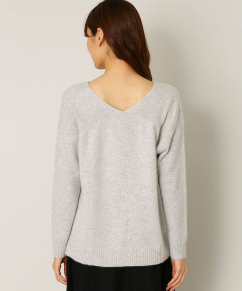 NATURAL BEAUTY BASIC（ナチュラルビューティーベーシック）の「【JJ 12月号掲載】ソフトヘアリーニット（ニット/セーター・レディース・グレー/ベージュ/カーキ/ピンク/ベージュ系その他・MEDIUM）」の18枚目の写真