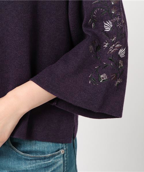 niko and...（ニコアンド）の「袖刺繍2WAYプルオーバー（ニット/セーター・レディース・パープル/ネイビー/オフホワイト/チャコール・MEDIUM/LARGE）」の5枚目の写真