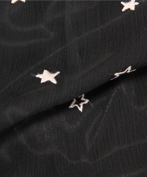 CIAOPANIC（チャオパニック）の「星柄チュニック（ワンピース・レディース・ブラック/グリーン/ベージュ・FREE）」の5枚目の写真