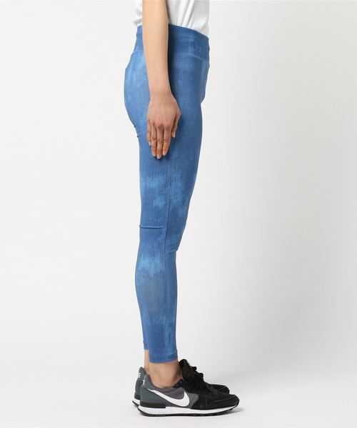 BAYFLOW（ベイフロー）の「BAYFLOW／【DANSKIN(ダンスキン）】デニムパンツ（レギンス/スパッツ・レディース・インディゴブルー/クリアブルー・SMALL/MEDIUM）」の4枚目の写真