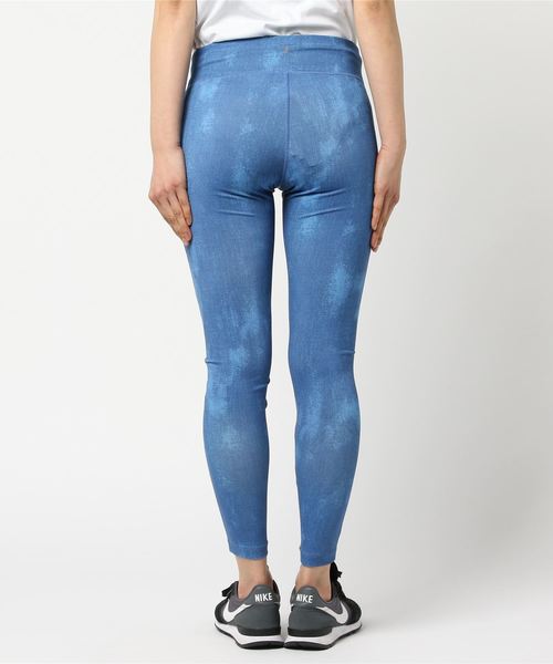 BAYFLOW（ベイフロー）の「BAYFLOW／【DANSKIN(ダンスキン）】デニムパンツ（レギンス/スパッツ・レディース・インディゴブルー/クリアブルー・SMALL/MEDIUM）」の3枚目の写真