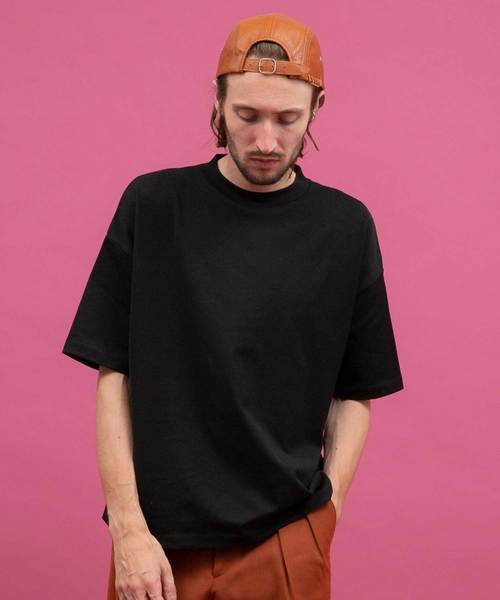 UNITED TOKYO(ユナイテッドトウキョウ)の「ギザコットンオーバーサイズTee(Tシャツ/カットソー・メンズ・ベージュ/オフホワイト/ブラック/ネイビー/カーキ・1/2/3)」の2枚目の写真