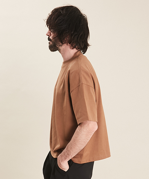 UNITED TOKYO(ユナイテッドトウキョウ)の「ギザコットンオーバーサイズTee(Tシャツ/カットソー・メンズ・ベージュ/オフホワイト/ブラック/ネイビー/カーキ・1/2/3)」の7枚目の写真