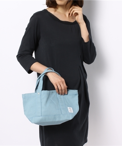 JOURNAL STANDARD relume(ジャーナルスタンダード レリューム)の「FLANDERS LINEN/フランダースリネン トートS (トートバッグ・レディース・ライトブルー/ホワイト/レッド/グレー/ネイビー/イエロー/アイボリー・FREE)」の4枚目の写真