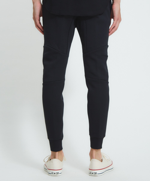 NIKE（ナイキ）の「【NIKE】テックフリースジョガーパンツ（その他パンツ・メンズ・ブラック/グレー・1/2/3）」の5枚目の写真