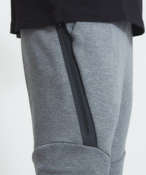 NIKE（ナイキ）の「【NIKE】テックフリースジョガーパンツ（その他パンツ・メンズ・ブラック/グレー・1/2/3）」の17枚目の写真