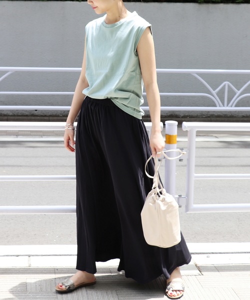 JOURNAL STANDARD(ジャーナルスタンダード)の「《WEB限定》JS+eUSコットンノースリーブTシャツ◆(Tシャツ/カットソー・レディース・ホワイト/ブラック/ブラウン系その他/ベージュ/ネイビー/サックスブルー・FREE)」の15枚目の写真