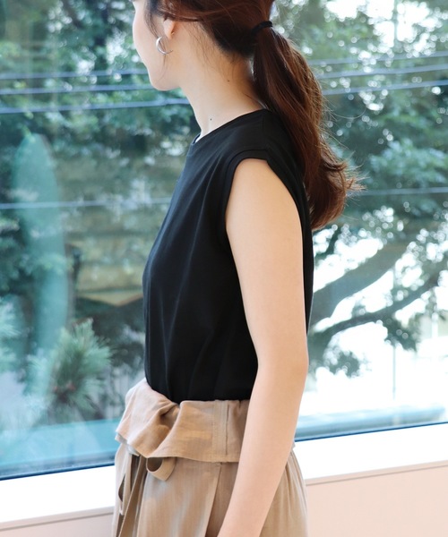 JOURNAL STANDARD(ジャーナルスタンダード)の「《WEB限定》JS+eUSコットンノースリーブTシャツ◆(Tシャツ/カットソー・レディース・ホワイト/ブラック/ブラウン系その他/ベージュ/ネイビー/サックスブルー・FREE)」の21枚目の写真