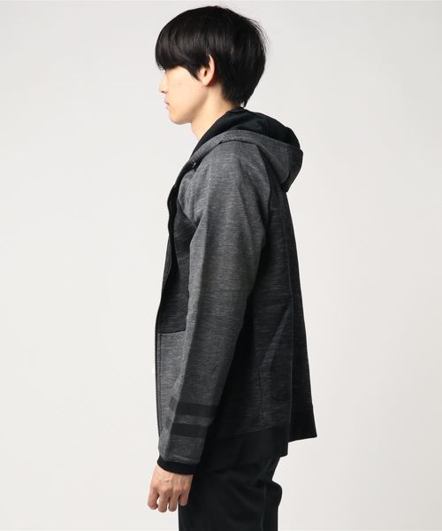 Hurley (ハーレー)の「M HRLY PHNTM PARADISE FLC FZ/ハーレー 長袖 ジップアップパーカー(パーカー・メンズ・グリーン系カモフラージュ/ブラック系その他・SMALL/MEDIUM/LARGE)」の4枚目の写真
