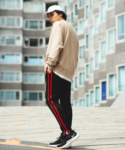 WEGO（ウィゴー）の「WEGO/カラービッグシルエットプルオーバー（スウェット・メンズ・ホワイト/ブラック/ベージュ/ネイビー/ピンク/ライトパープル・SMALL/MEDIUM/LARGE/X-SMALL）」の13枚目の写真